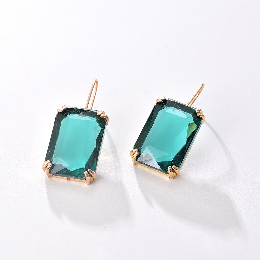 7 Warna Anting-Anting Terkenal - Dry Herb Vaping Accessories ulasan dan harga